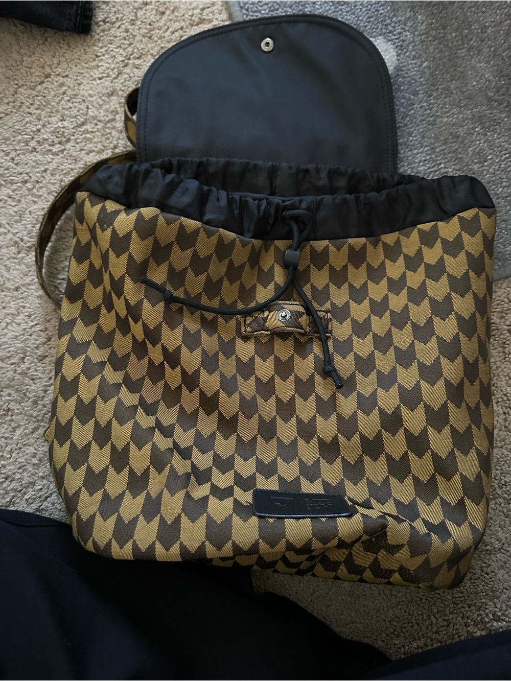 Hawaii's Finest Geometric Brown Drawstring Backpack